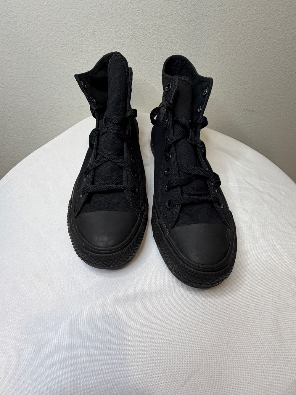 Converse Kids High-Top Sneakers in Black